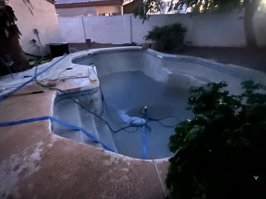 Green Pool Cleanup in Gilbert Arizona  (1)